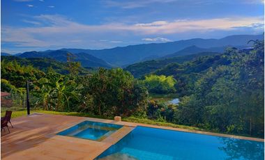VENTA DE CASA EN ANAPOIMA, LOTE DE 600 M2 POR $1.500'000.000