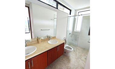 VENTA DE CASA EN ANAPOIMA, LOTE DE 600 M2 POR $1.500'000.000