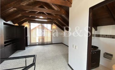 ARRIENDO DE CASA EN SAN JOSÉ DE BAVARIA, LOTE 800 M2 POR $16'000.000