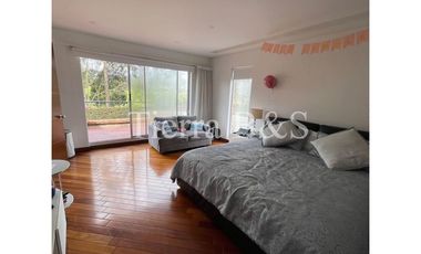 ARRIENDO DE CASA EN SAN SIMÓN, 500 M2 POR $14'000.000