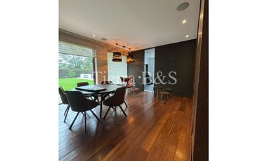 ARRIENDO DE CASA EN SAN SIMÓN, LOTE DE 1400 M2 POR $20'000.000