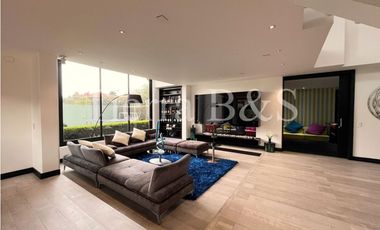 VENTA DE CASA EN SAN JOSÉ DE BAVARIA, LOTE 1300M2 POR $3.100'000.000