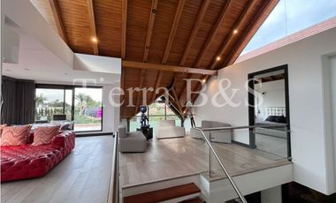 VENTA DE CASA EN SAN JOSÉ DE BAVARIA, LOTE 1300M2 POR $3.100'000.000