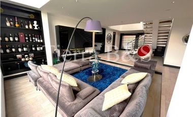 VENTA DE CASA EN SAN JOSÉ DE BAVARIA, LOTE 1300M2 POR $3.100'000.000