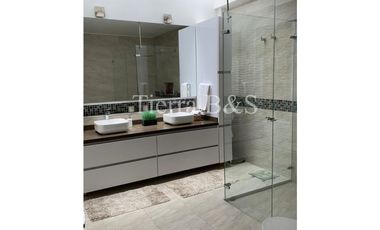 ARRIENDO DE CASA EN SAN SIMÓN, 300 M2 POR $10'500.000