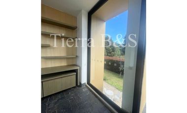 ARRIENDO DE CASA EN SAN SIMÓN, 600 M2 POR $13'500.000