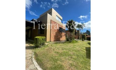 ARRIENDO DE CASA EN SAN SIMÓN, 600 M2 POR $13'500.000