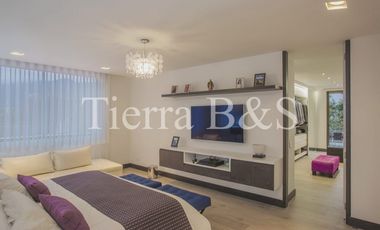 ARRIENDO DE LUJOSA CASA EN SAN SIMÓN, 470 M2 POR $17,5 Millones