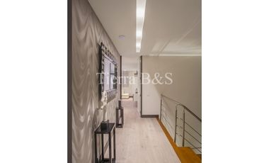 ARRIENDO DE LUJOSA CASA EN SAN SIMÓN, 470 M2 POR $17,5 Millones