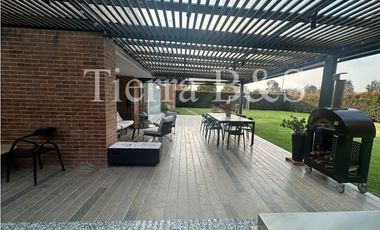 VENTA DE CASA EN SAN SIMÓN, 400 M2 POR $2.750 Millones