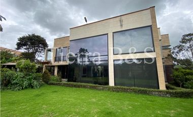 VENTA DE CASA EN SAN SIMÓN, 550 M2 POR $3.000'000.000