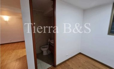 VENTA DE APARTAMENTO EN COLINA DEL MONTE, 134 M2 POR $860 Millones