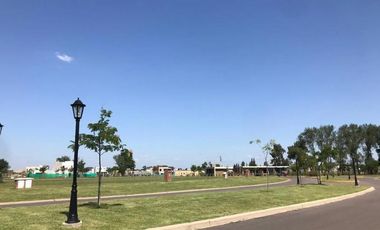 RBS. EN VENTA LOTE EN SAN RAMIRO, PILAR DEL ESTE.
