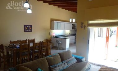 Casa - Luis Guillon