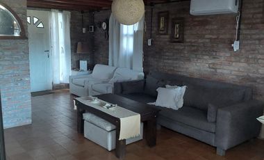 Casa en venta - ESCOBAR -  en BARRIO COBA  - 107.000 MB