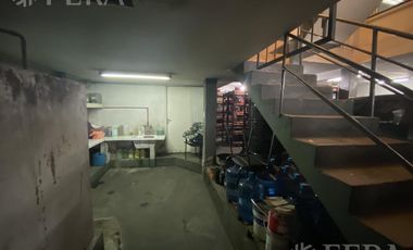 Venta galpón con departamento de 4 ambientes en Dock Sud (29824)
