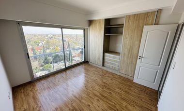 Venta departamento tres ambientes al frente en Remedios de Escalada