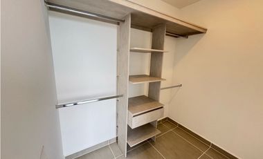 Se Arrienda Apartamento Nuevo - Av Centenario