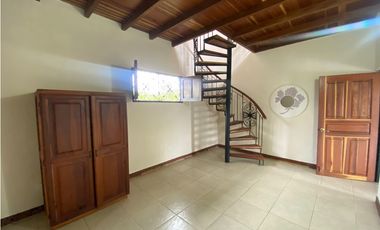 VENTA DE FINCA EN CALARCA VIA BARCELONA QUINDIO