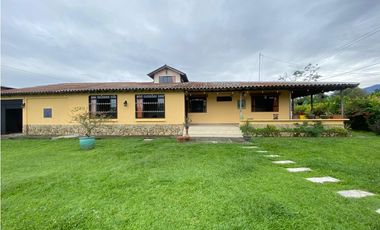 VENTA DE FINCA EN CALARCA VIA BARCELONA QUINDIO