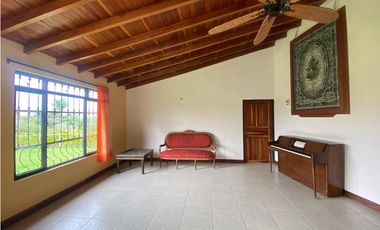 VENTA DE FINCA EN CALARCA VIA BARCELONA QUINDIO