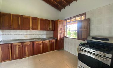 VENTA DE FINCA EN CALARCA VIA BARCELONA QUINDIO