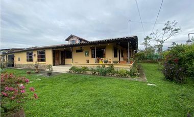 VENTA DE FINCA EN CALARCA VIA BARCELONA QUINDIO