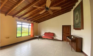 VENTA DE FINCA EN CALARCA VIA BARCELONA QUINDIO