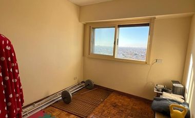 DEPARTAMENTO EN VENTA DE 4 AMBIENTES HIPOLITO YRIGOYEN 2939 (LANUS)