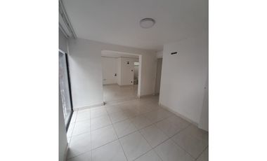 ARRIENDO LOCAL LAURELES