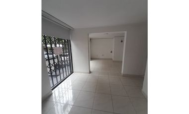 ARRIENDO LOCAL LAURELES