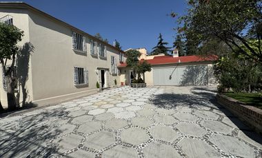 Bosques del Lago Vendo señora residencia de 2 terrenos, Vig. 24 horas VBL598