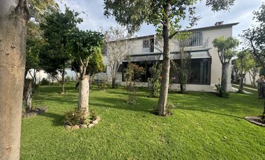 Bosques del Lago Vendo señora residencia de 2 terrenos, Vig. 24 horas VBL598