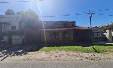 Casa en venta en Gonnet