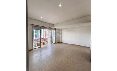 En Venta Apartamento en Edificio Santa María Reservado
