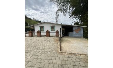 Finca Amoblada en Venta en Marinilla - Antioquia
