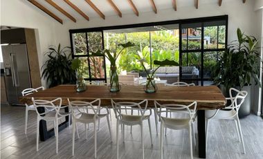 Finca Amoblada en Venta en Marinilla - Antioquia