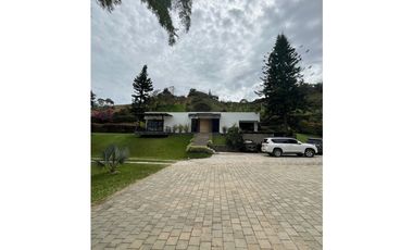 Finca Amoblada en Venta en Marinilla - Antioquia