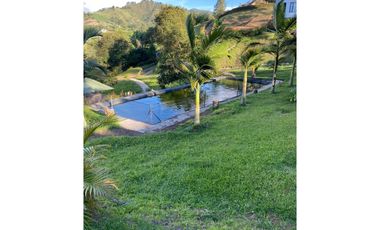 Finca Amoblada en Venta en Marinilla - Antioquia