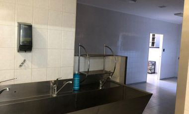 Edificio Comercial - Llavallol