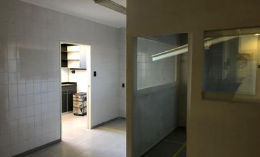 Edificio Comercial - Llavallol
