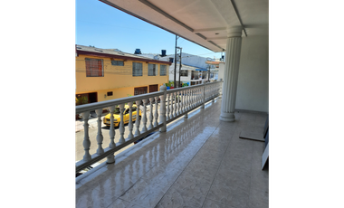 VENDEMOS CASA B. CANTARRANA - VILLAVICENCIO