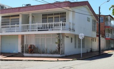 VENDEMOS CASA B. CANTARRANA - VILLAVICENCIO