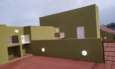 PH en venta - 1 dormitorio 1 baño - Cochera - 80mts2 - Quilmes Oeste