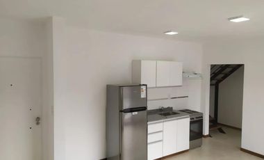 PH en venta - 1 dormitorio 1 baño - Cochera - 80mts2 - Quilmes Oeste