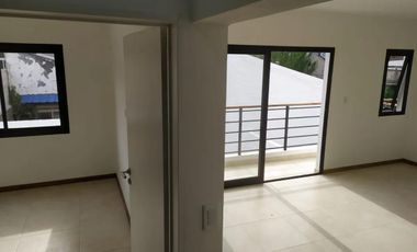 PH en venta - 1 dormitorio 1 baño - Cochera - 80mts2 - Quilmes Oeste