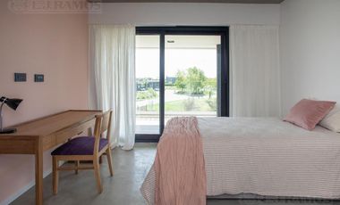 Casa en Puertos / Escobar - Barrio Marinas