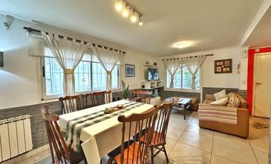 Venta PH tipo Casa 4 amb c/ Jardin  - Barrio Chauvin