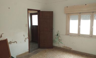 VENTA DE CASA 3 AMBIENTES