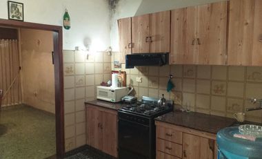 VENTA DE CASA 3 AMBIENTES